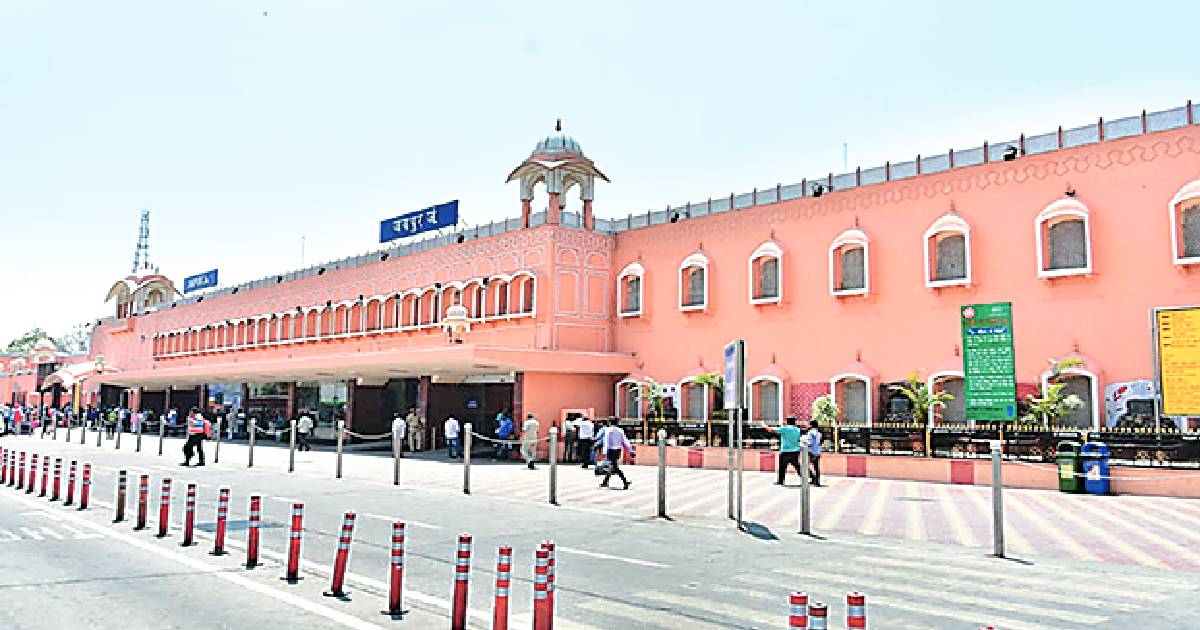 Jaipur Railway Station in race of ‘Eat Right’, food safety training held